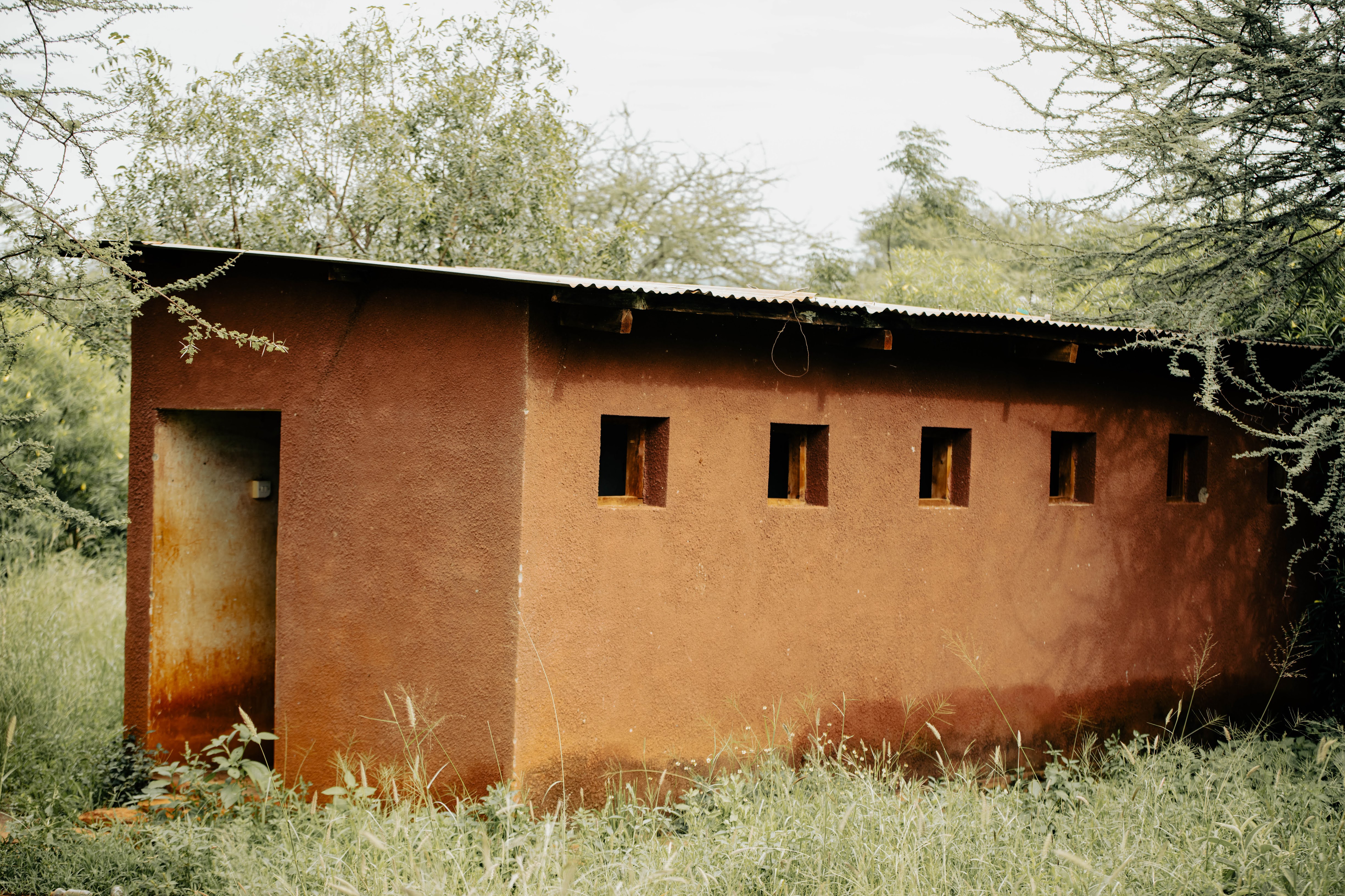Latrine 1